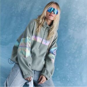 FREE PEOPLE MOVEMENT Away We Go Half Zip Iridescent Sage Stone Size M NEW